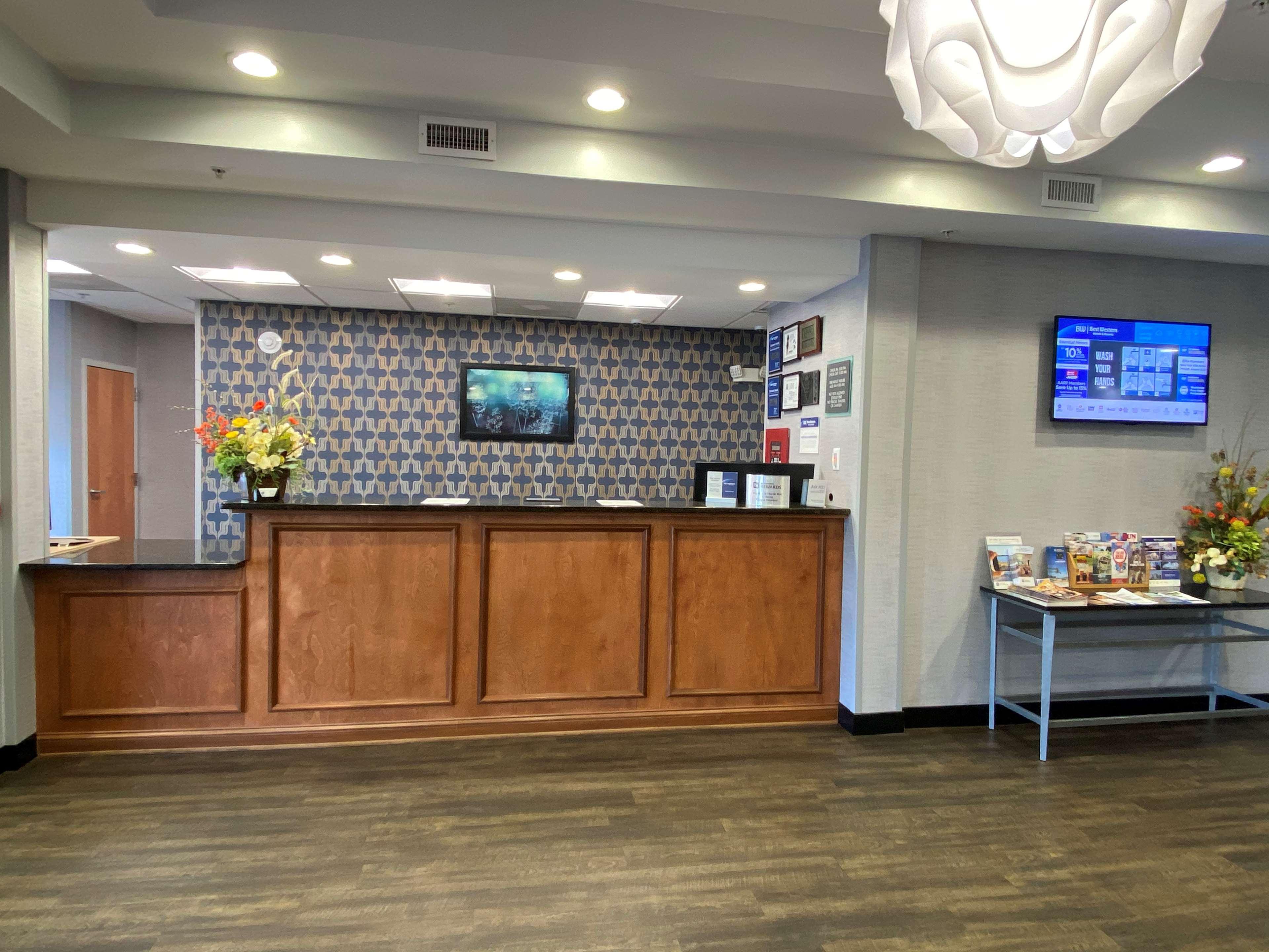 Best Western Smithfield Inn Exterior foto
